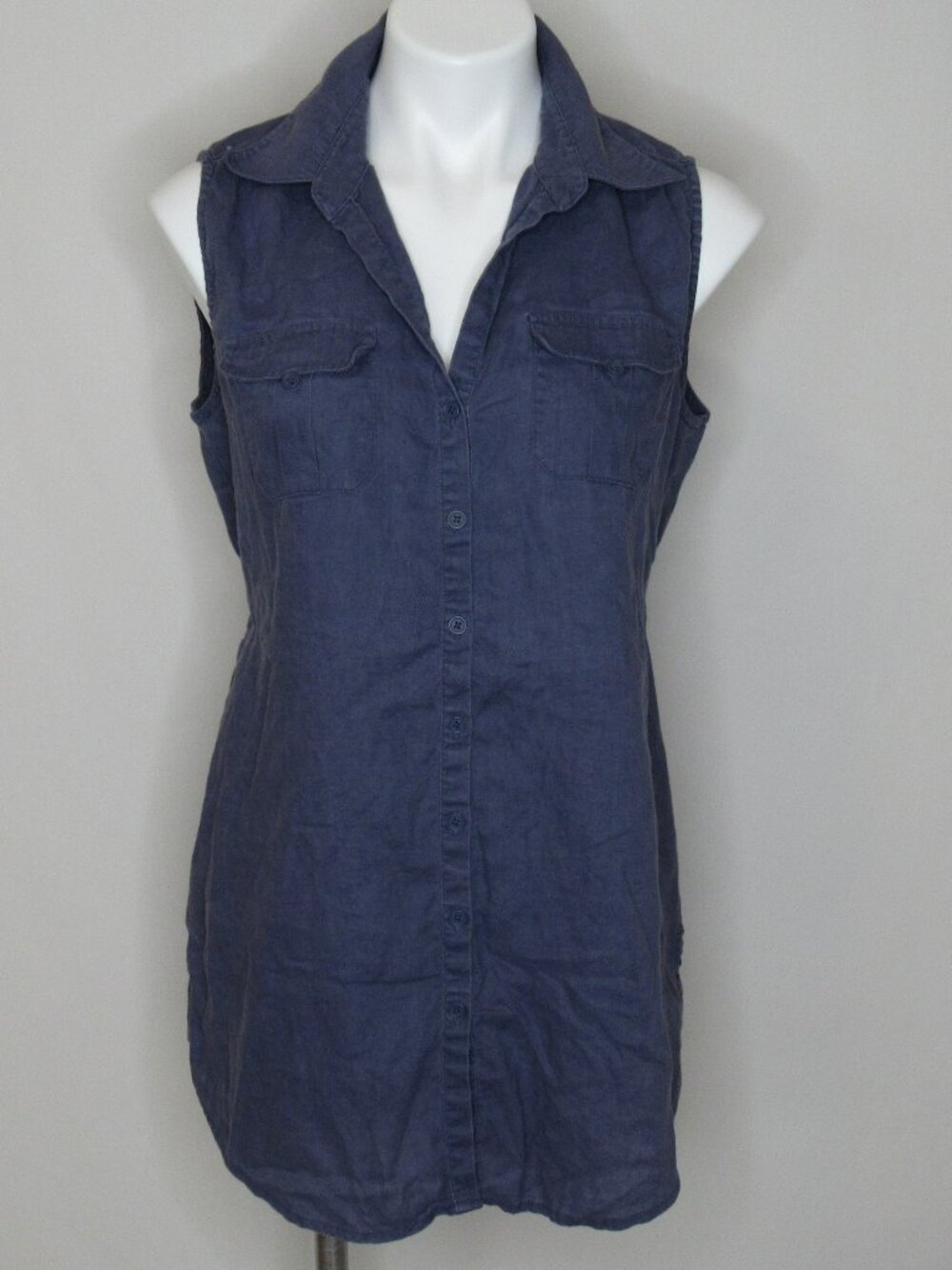 CAbi Blue Sleeveless Button Down Tunic Top Smocked Back Waist Women's M Medium